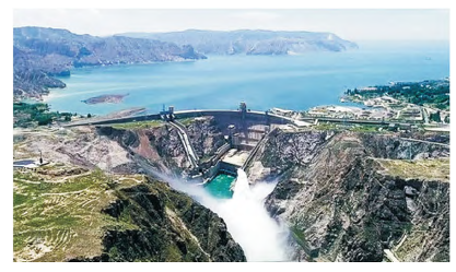大容量长时储能技术及其在油气行业的应用前景